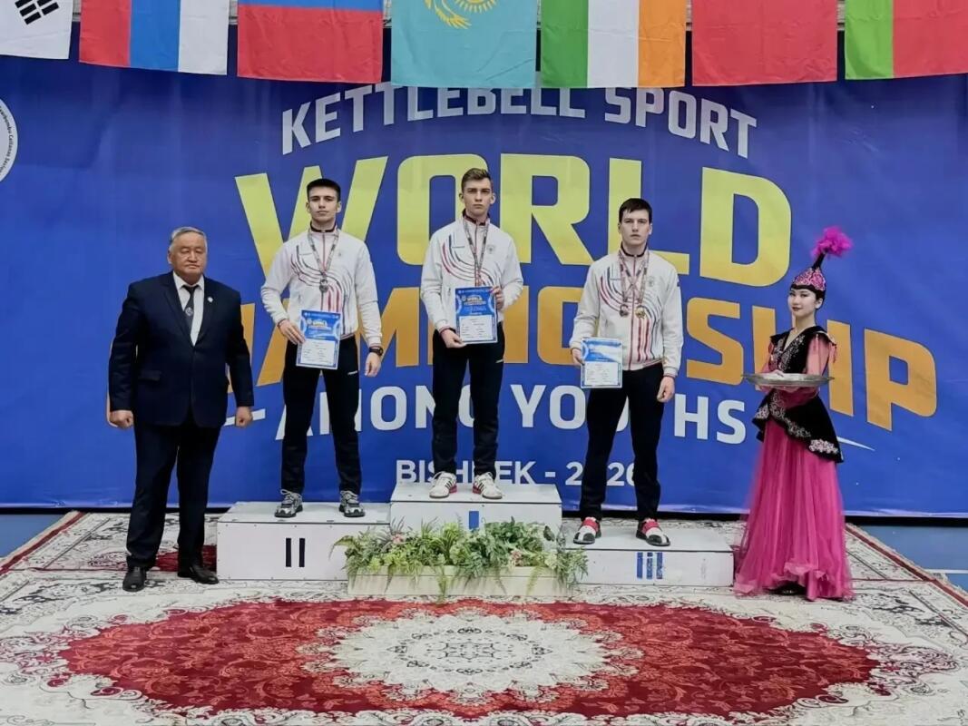 Брянец завоевал серебряную медаль первенства Мира по гиревому спорту