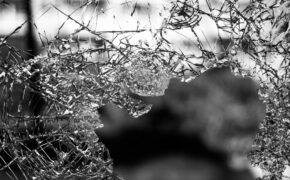 Две иномарки столкнулись на брянской трассе в минувшую пятницу