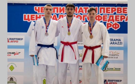 Две бронзовые медали завоевали брянские каратисты в Орле
