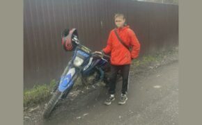 Подростка за рулём мотоцикла задержали полицеские в Брянске