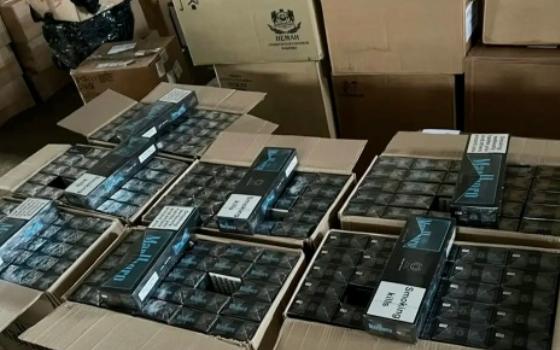 Брянские правоохранители пресекли торговлю контрафактными сигаретами в Брянске