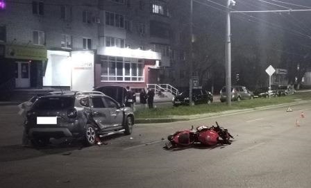 Иномарка и мотоцикл столкнулись в Брянске вечером накануне