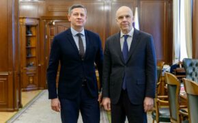 Врио губернатора Брянской области встретился с министром финансов РФ