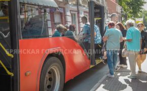 За отключения кондиционеров в транспорте оштрафуют руководителей предприятий в Брянске