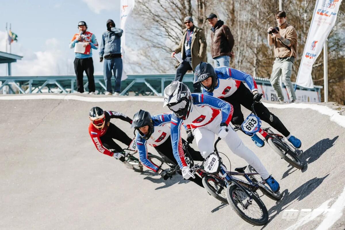 Брянские велосипедисты завоевали две «бронзы» на турнире по BMX