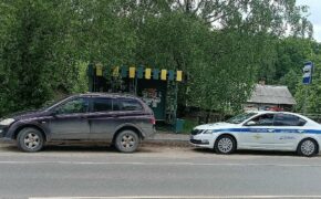 Иномарка сбила пенсионерку на остановке в Брянске