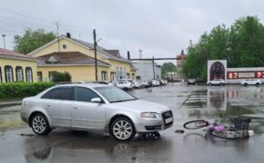 65-летняя велосипедистка пострадала в ДТП в Унече накануне