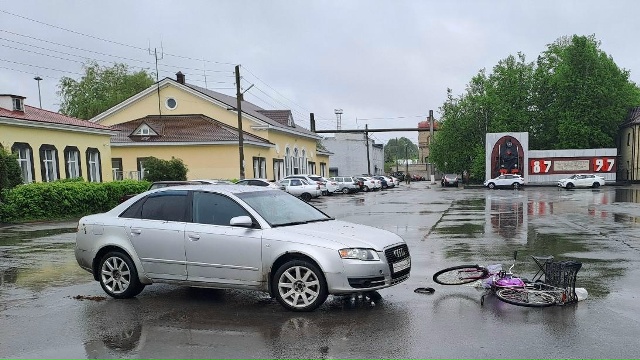 65-летняя велосипедистка пострадала в ДТП в Унече накануне