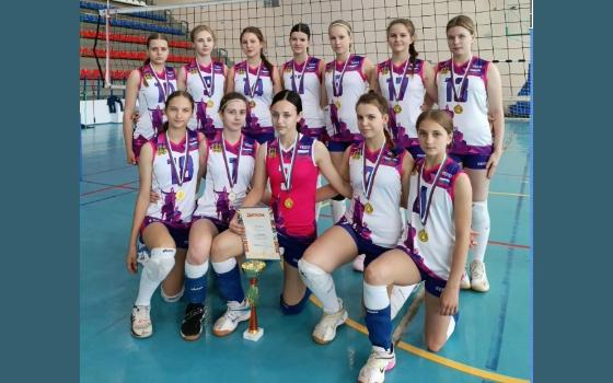 Брянские волейболистки выиграли турнир в честь Дня Победы