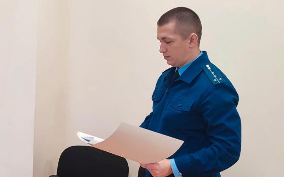 Брянский суд признал факт установления отцовства иностранцем недействительным