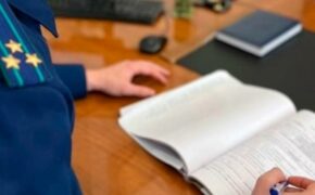 Руководительницу брянского коммунального предприятия ждёт суд за невыплату зарплаты