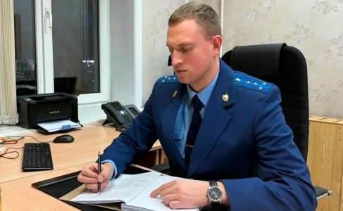 Супруги из Брянска предстанут перед судом за торговлю контрафактными сигаретами