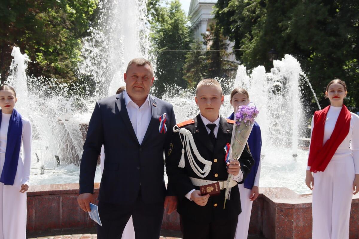 Юные жители Советского района Брянска получили первые паспорта