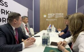Врио губернатора Брянской области встретился с директором АО «Росагролизинг»