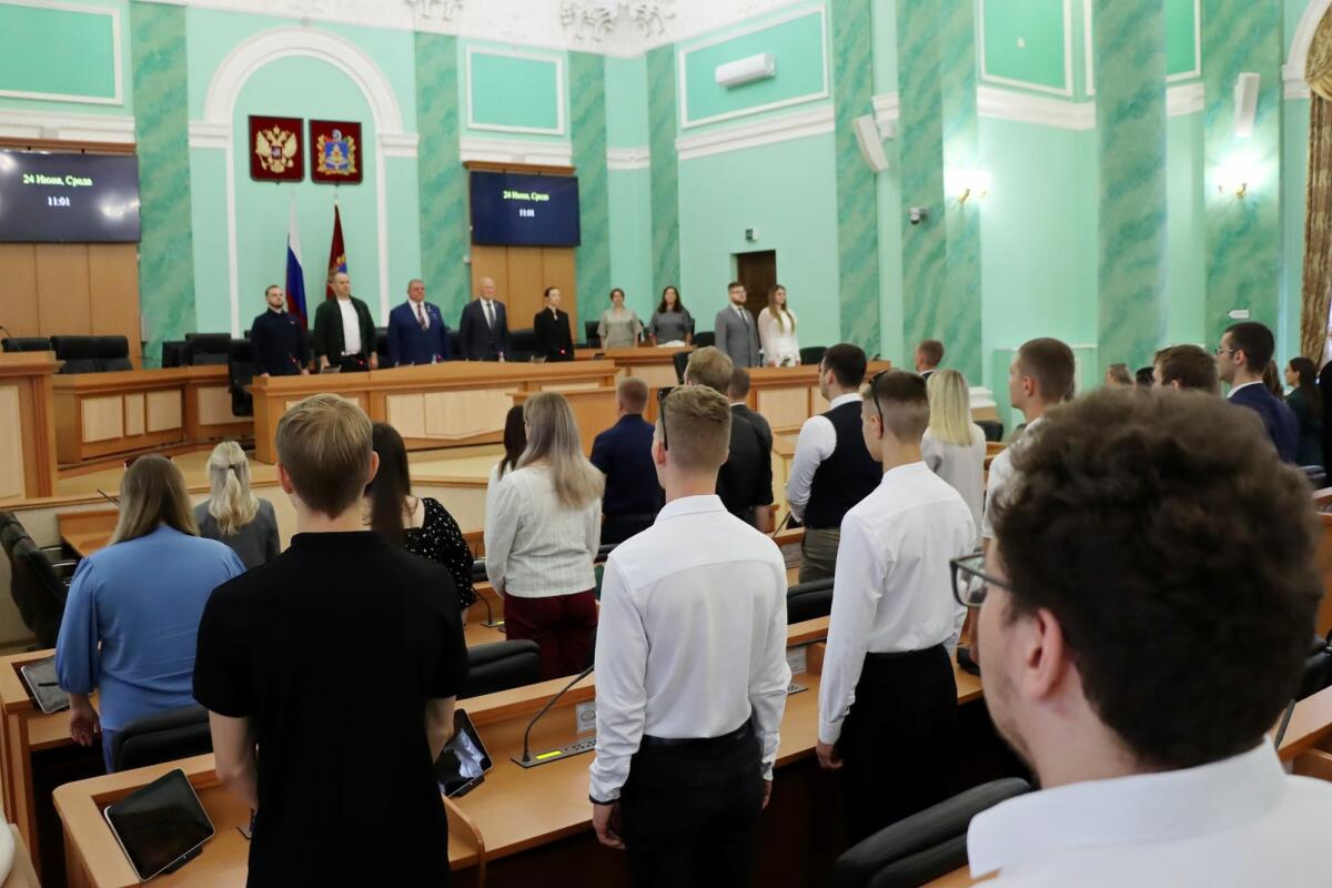 Молодые парламентарии Брянщины обсудили участие в выборах