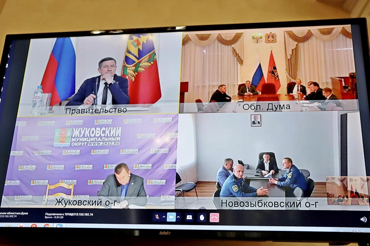 Более 630 километров ветхих тепловых сетей отремонтировали в Брянской области