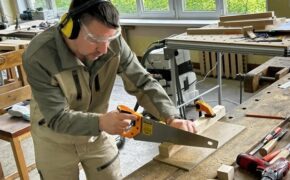 Брянский столяр стал призёром Национального чемпионата «Абилимпикс»