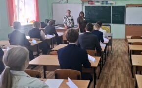 Четыре экзамена сдали брянские выпускники в июне