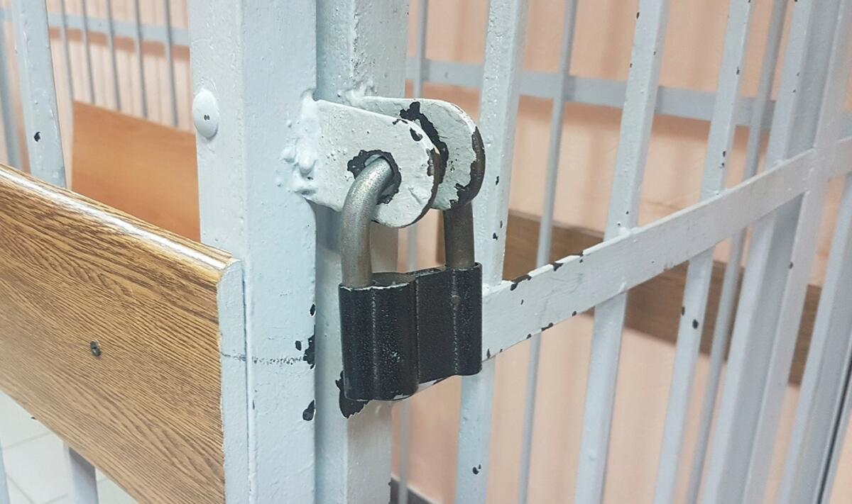 Брянца суд отправил в СИЗО за оправдание терроризма