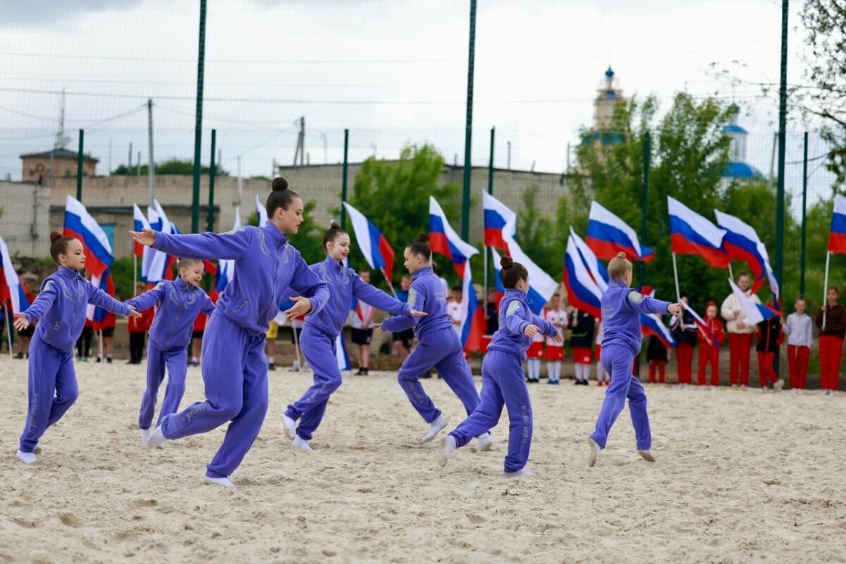 Плаваем и забиваем: Как в регионе развивают спорт