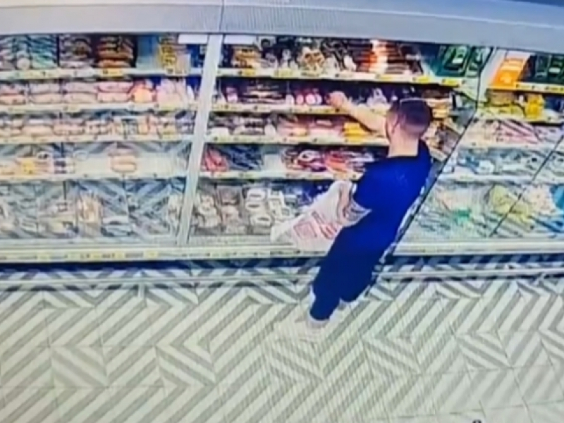 Брянские полицейские раскрыли 15 краж из магазина