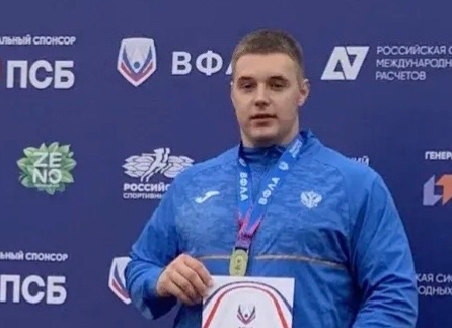 Брянский легкоатлет выиграл первенство России