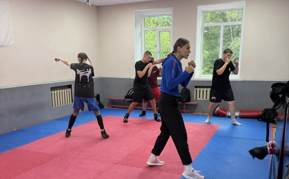 Чемпионка России провела мастер-класс для брянских боксёров