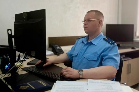Брянская прокуратура требует взыскать с подрядчика проценты за незаконный аванс
