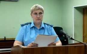 Двоих брянцев суд отправил в колонию на восемь лет за незаконный оборот наркотиков