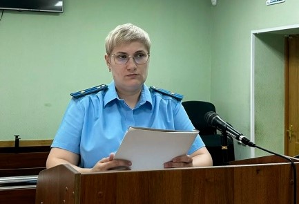 Двоих брянцев суд отправил в колонию на восемь лет за незаконный оборот наркотиков