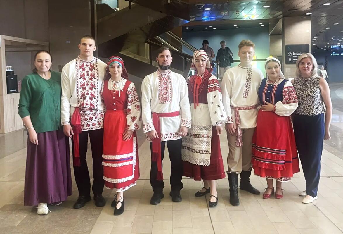 Брянские пары заключили брак на всероссийском свадебном фестивале