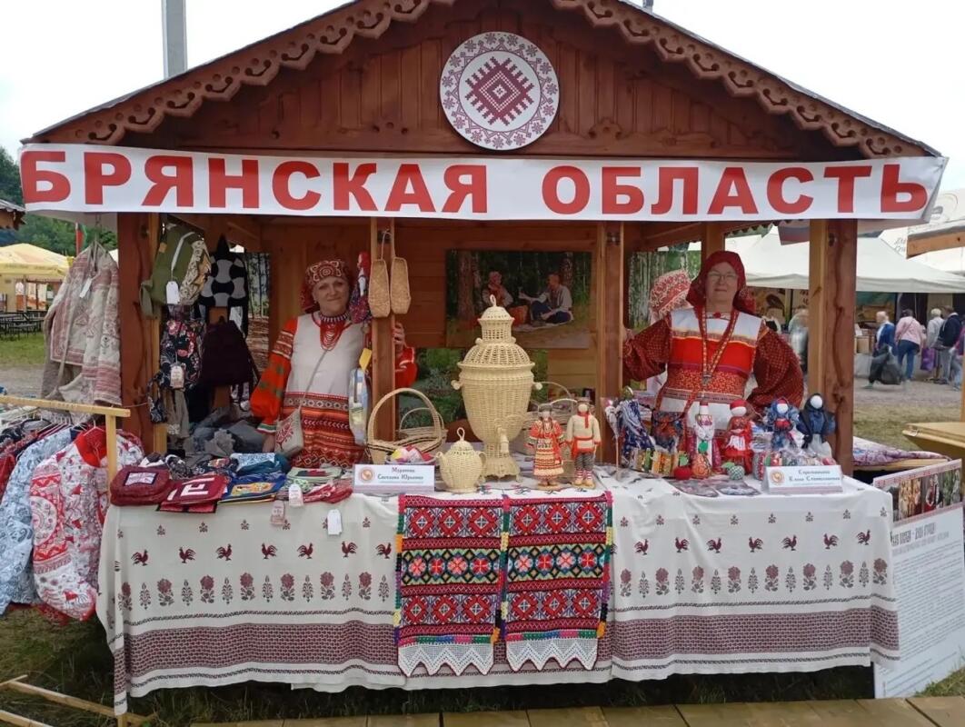 Брянские мастера поучаствовали в республиканском празднике «Купалье» в Беларуси