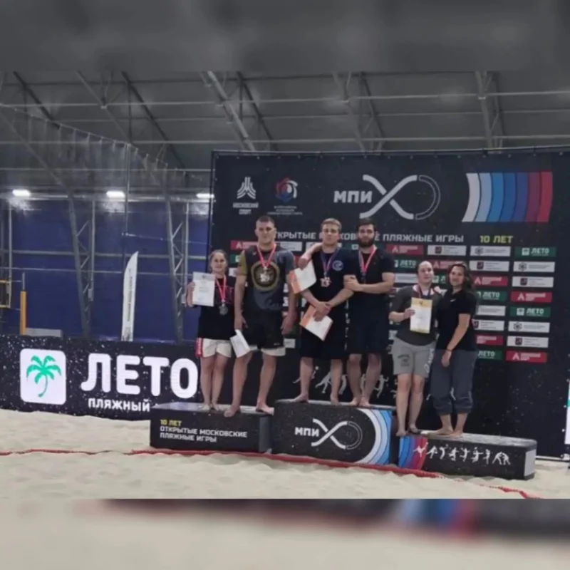 Брянцы завоевали пять наград чемпионата России по пляжной борьбе