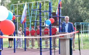 Новую спортплощадку открыли в Клинцовском районе
