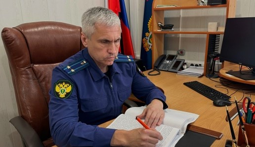 Жительницу Мглина ждёт суд за предоставление банковской карты мошенникам