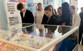 Студенты побывали на экскурсии в Брянской областной Думе в День знаний
