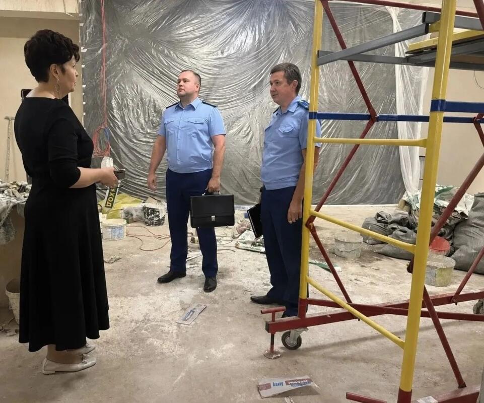 Прокуратура проконтролировала ремонт Брянского художественного музейно-выставочного центра