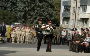 Торжественный митинг прошёл у Вечного огня в Брянске