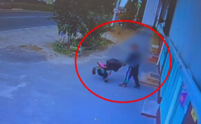 Кражу детской коляски по горячим следам раскрыли полицейские в Брянске