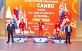 Брянские самбисты привезли пять наград с турнира в Смоленске