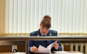 Брянский суд обязал дроппера из Новосибирска вернуть деньги обманутой пенсионерке