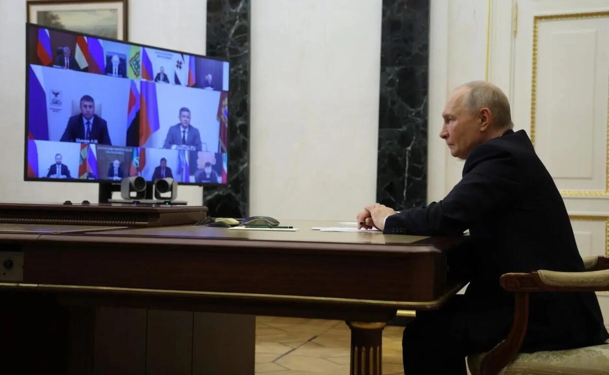 Брянский губернатор принял участие в видеоконференции с Президентом России