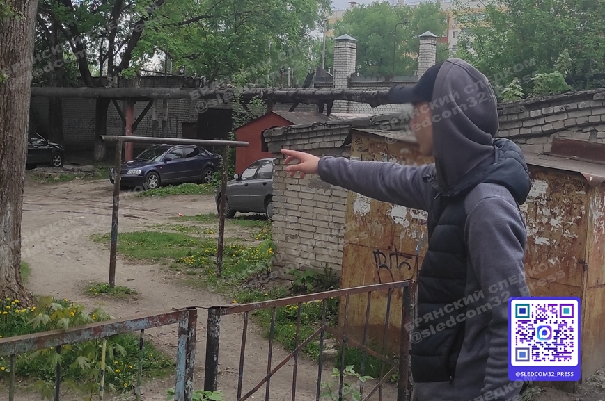 Брянский суд отправил в колонию троих курьеров телефонных мошенников