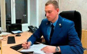 Проткнувшую сожителя шампуром жительницу Брянска ждёт суд
