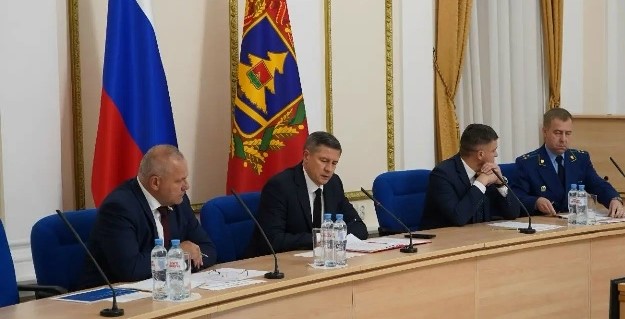 Новый губернатор Брянской области начал менять команду