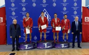 Брянские самбисты привезли три награды с турнира в столице