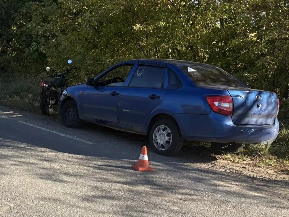 Байкер получил травмы в ДТП на трассе в Брянском районе в среду
