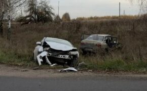 Пенсионерка пострадала при столкновении двух машин в Брянском районе