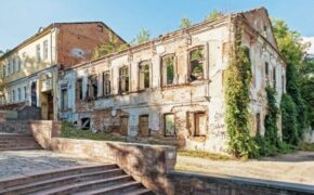 Особняк за бесценок: в Брянске нашли формулу сохранения наследия – но работает она не везде