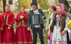 В брянском селе на Покров сняли выпуск «Играй, гармонь любимая!»